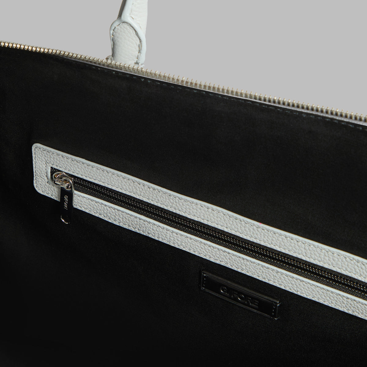 G/FORE - EMBOSSED SKULL & TEES LEATHER WEEKENDER